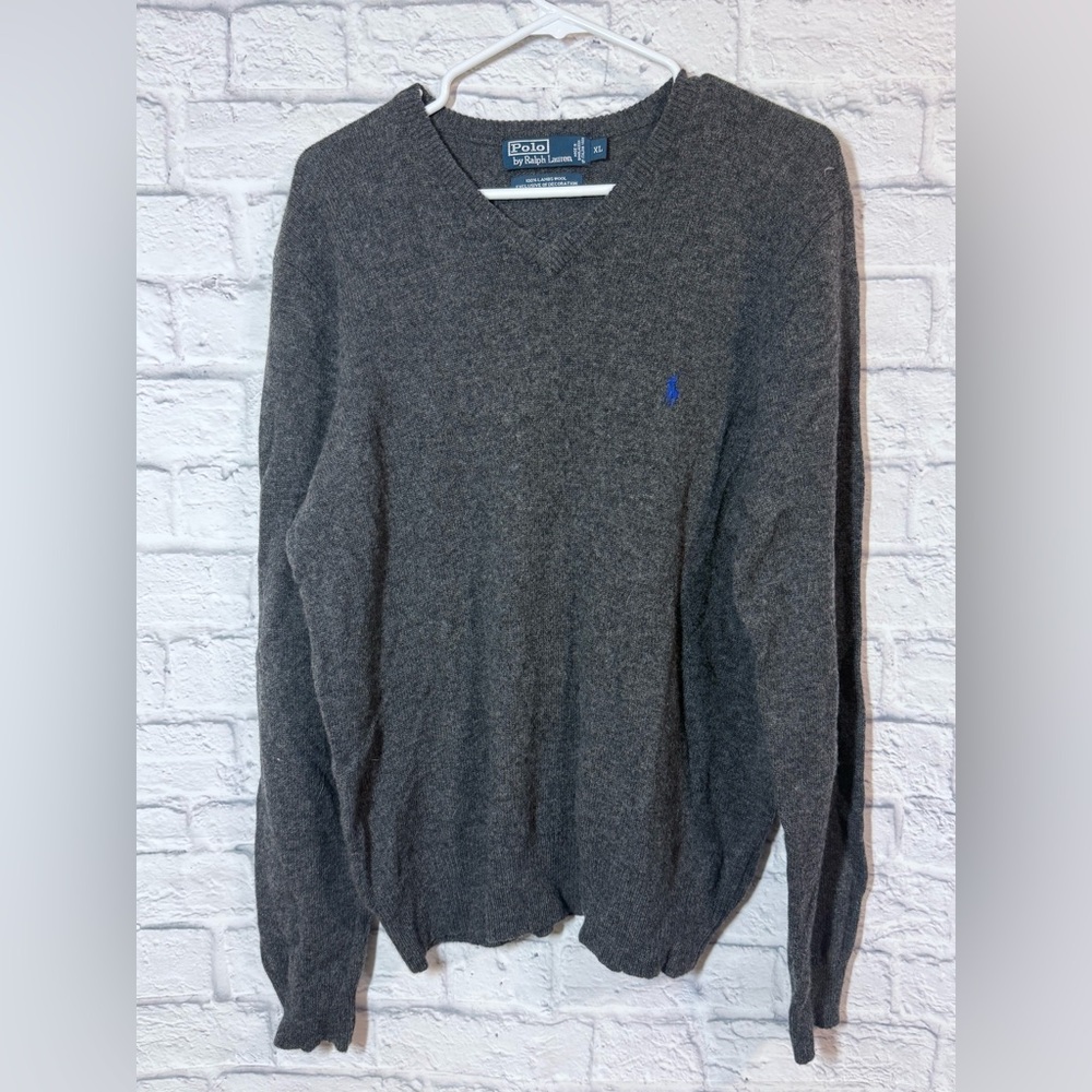 Polo Ralph Lauren Lambs wool Gray V-Neck Sweater, XL